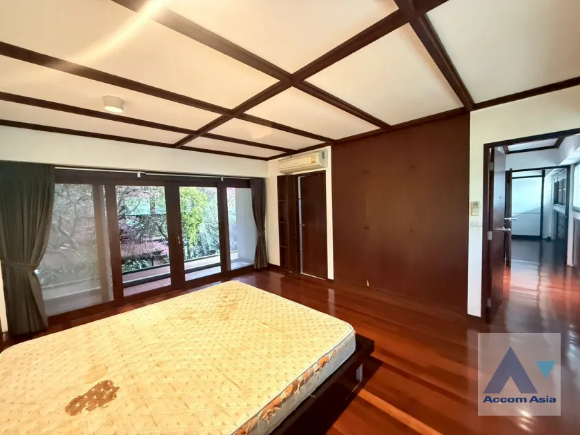 14  2 br House for rent and sale in Sukhumvit ,Bangkok BTS Phrom Phong AA10673