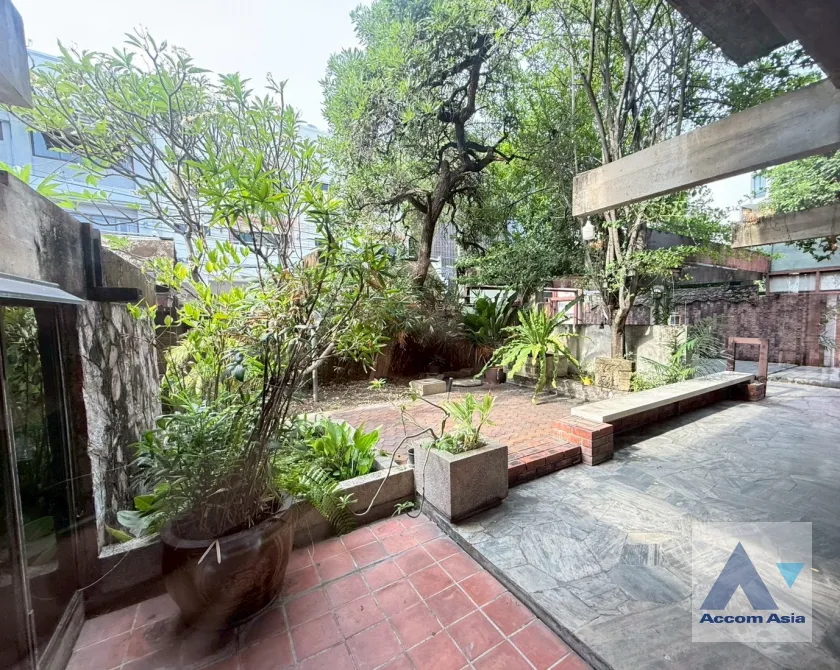 25  2 br House for rent and sale in Sukhumvit ,Bangkok BTS Phrom Phong AA10673