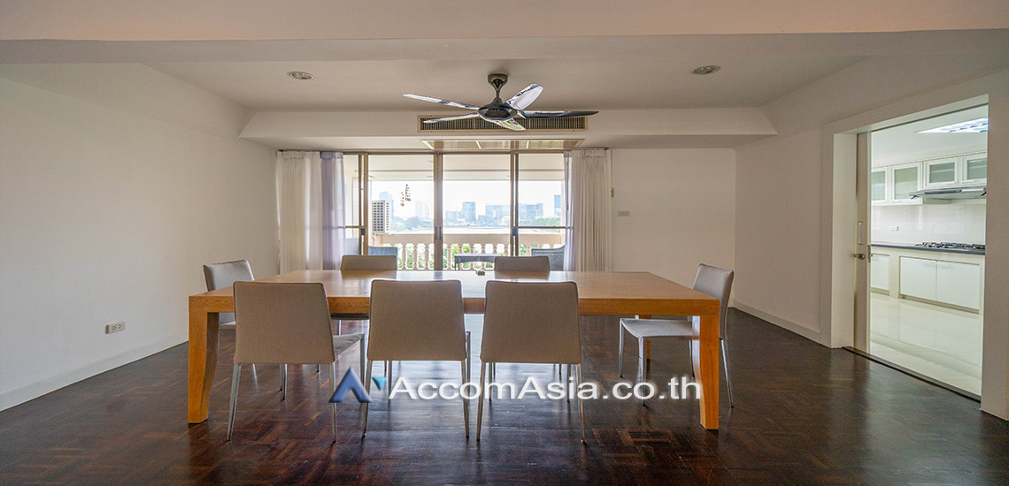  1  3 br Apartment For Rent in Sukhumvit ,Bangkok BTS Asok at Family Apartment with Lake View AA10679
