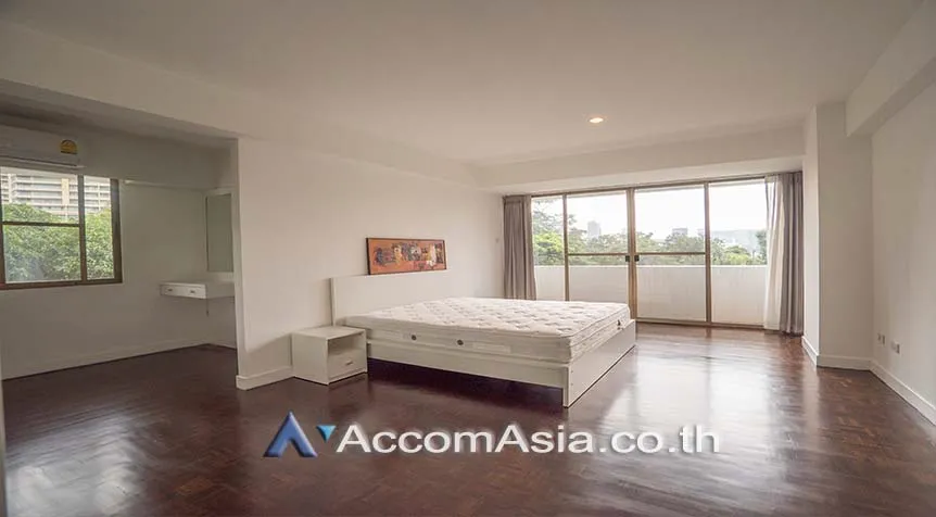 7  3 br Apartment For Rent in Sukhumvit ,Bangkok BTS Asok at Family Apartment with Lake View AA10680