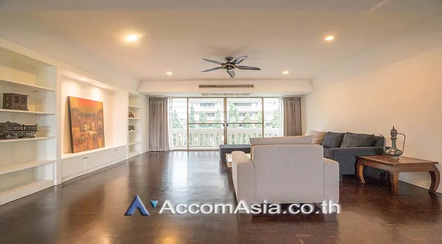  2  3 br Apartment For Rent in Sukhumvit ,Bangkok BTS Asok at Family Apartment with Lake View AA10680