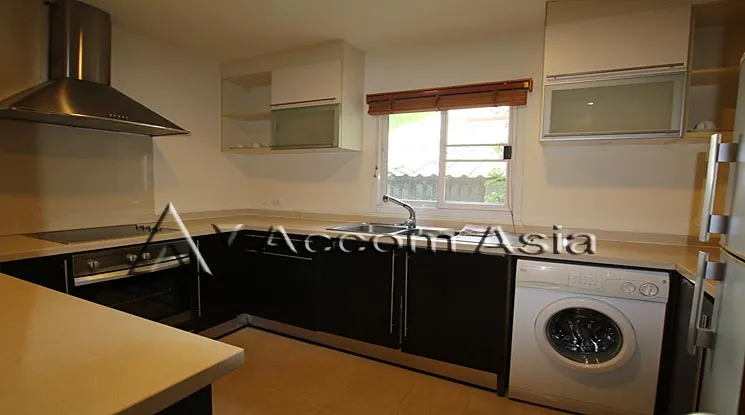  1  3 br Apartment For Rent in Sathorn ,Bangkok BTS Chong Nonsi at Quality Of Living AA10703