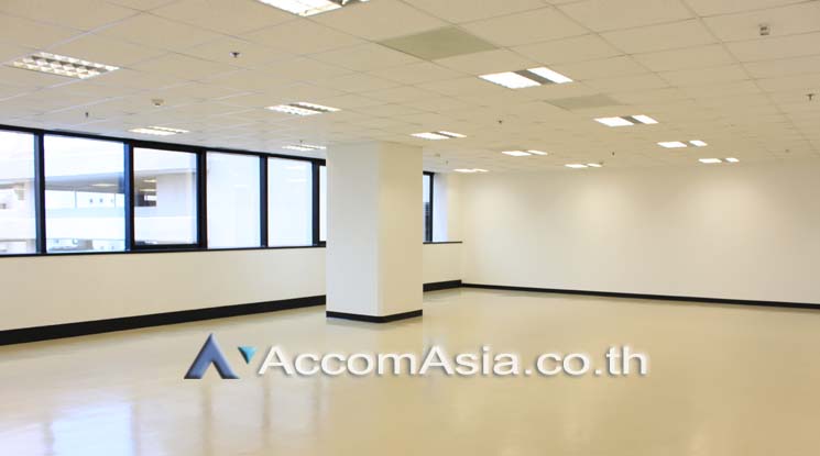 5  Office Space For Rent in Ratchadaphisek ,Bangkok MRT Ratchadaphisek at Olympia Thai Tower AA10803