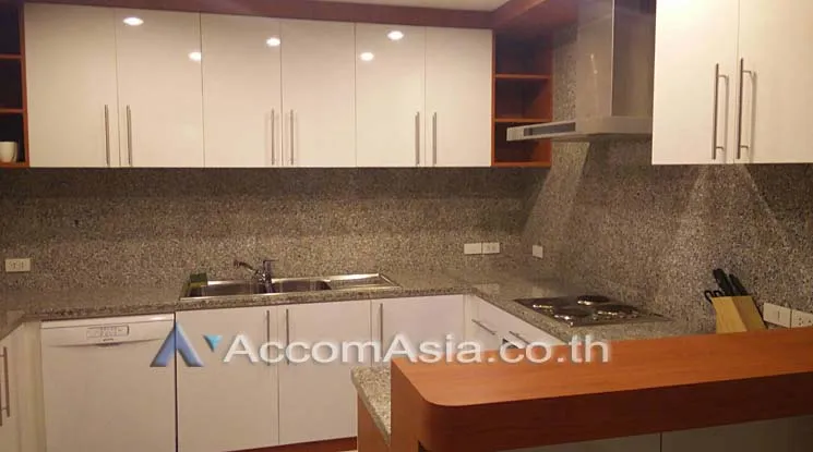 unitGround Floor |  1 Bedroom  Apartment For Rent in Phaholyothin, Bangkok  near BTS Ari (AA10836)