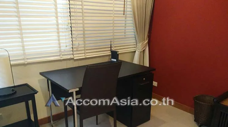 unitGround Floor |  1 Bedroom  Apartment For Rent in Phaholyothin, Bangkok  near BTS Ari (AA10836)