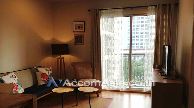  2  2 br Condominium For Rent in Charoen Nakhon ,Bangkok BTS Saphan Taksin at Hive Taksin AA10844