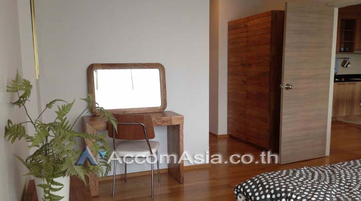 5  2 br Condominium For Rent in Charoen Nakhon ,Bangkok BTS Saphan Taksin at Hive Taksin AA10844