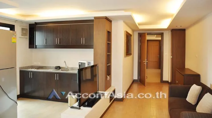unit 2 Bedrooms  Apartment For Rent in Sukhumvit, Bangkok  near BTS Phrom Phong (AA10888)
