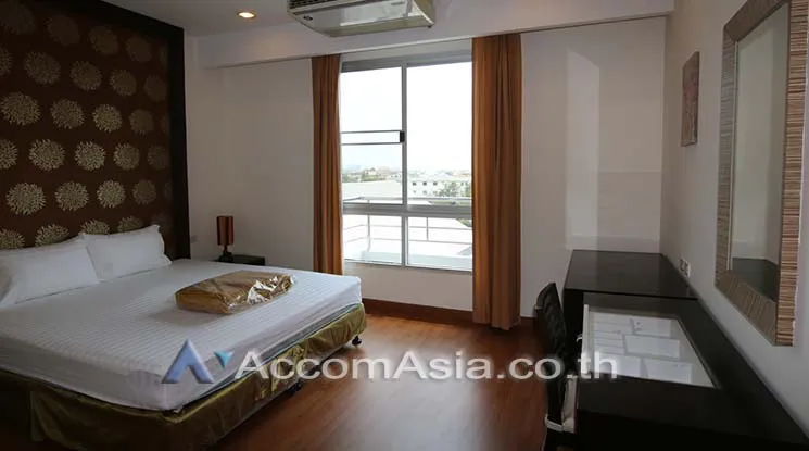 5  3 br Apartment For Rent in Sukhumvit ,Bangkok BTS Phra khanong at Modern Thai Decorated Style AA10894