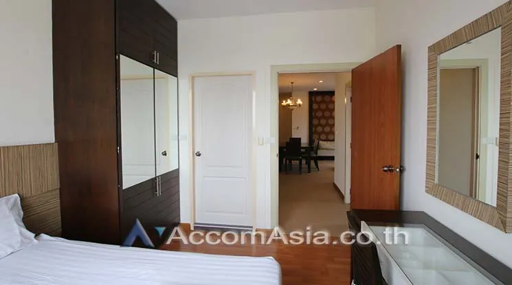 8  3 br Apartment For Rent in Sukhumvit ,Bangkok BTS Phra khanong at Modern Thai Decorated Style AA10894