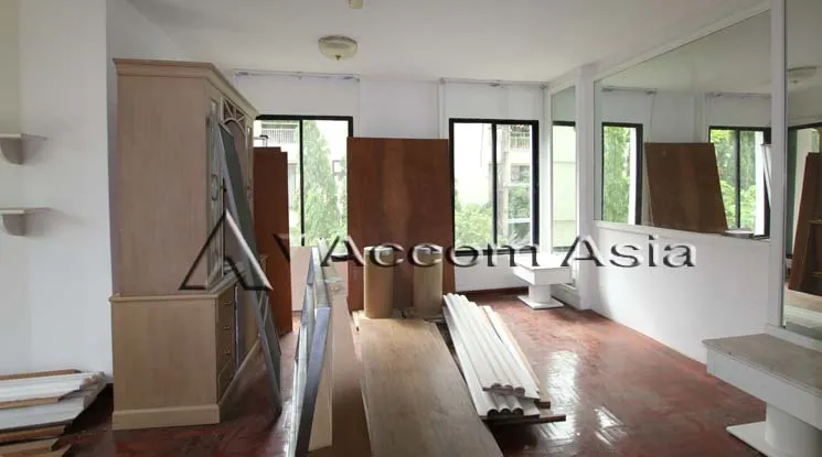 5  3 br Apartment For Rent in Ploenchit ,Bangkok BTS Chitlom at Heart of Langsuan - Privacy 10259