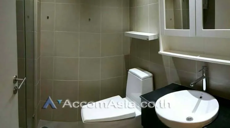 5  2 br Condominium For Rent in Sukhumvit ,Bangkok BTS Ekkamai at Click Sukhumvit 65 AA10994