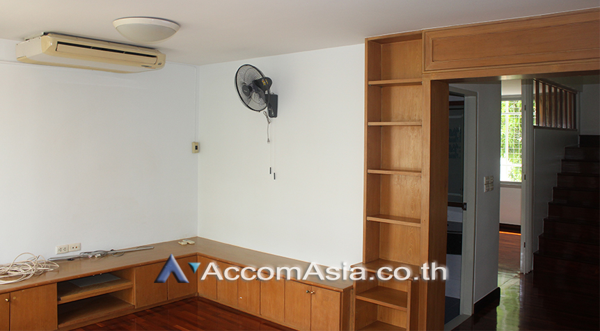  1  3 br House For Rent in Sukhumvit ,Bangkok BTS Phra khanong at Home Place Sukhumvit 71 AA10996