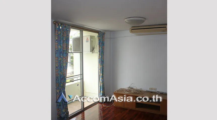 unitHome Office |  3 Bedrooms  House For Rent in Sukhumvit, Bangkok  near BTS Phra khanong (AA10996)