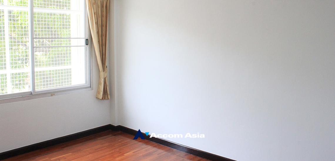 5  3 br House for rent and sale in Sukhumvit ,Bangkok BTS Phra khanong at Home Place Sukhumvit 71 AA10997