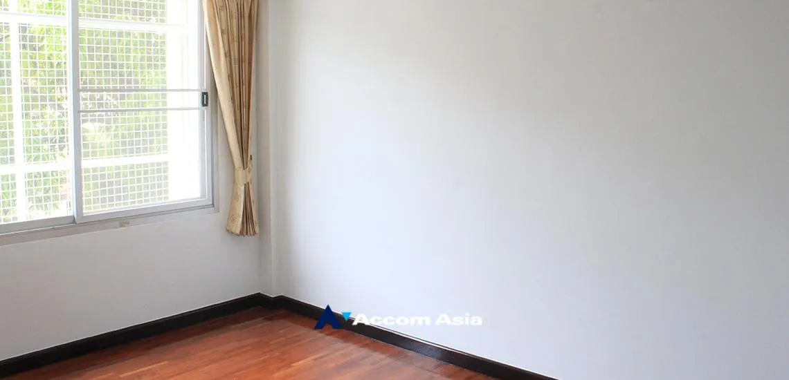 5  3 br House for rent and sale in Sukhumvit ,Bangkok BTS Phra khanong at Home Place Sukhumvit 71 AA10997