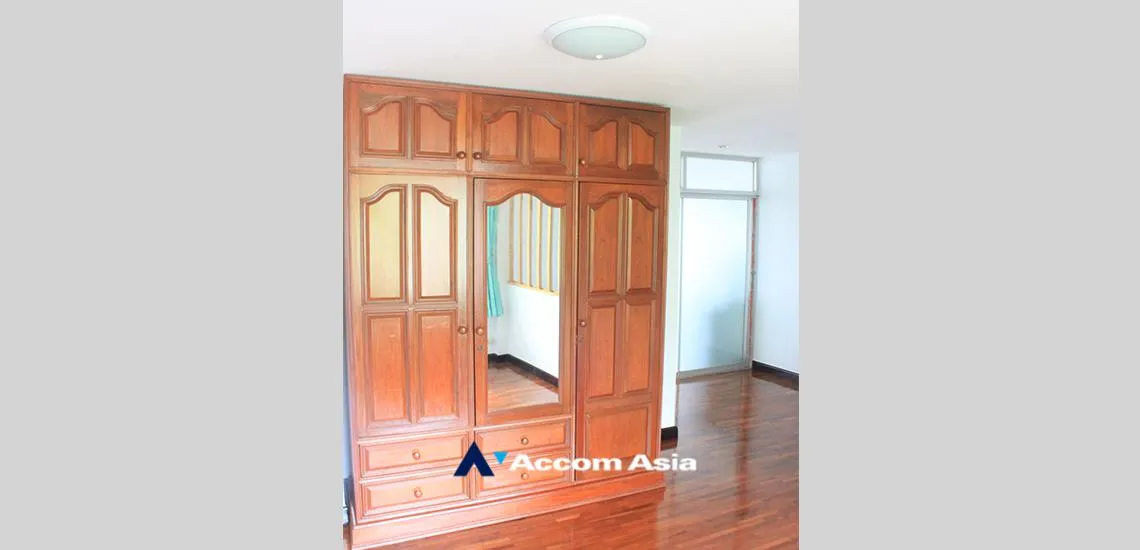 10  3 br House for rent and sale in Sukhumvit ,Bangkok BTS Phra khanong at Home Place Sukhumvit 71 AA10997