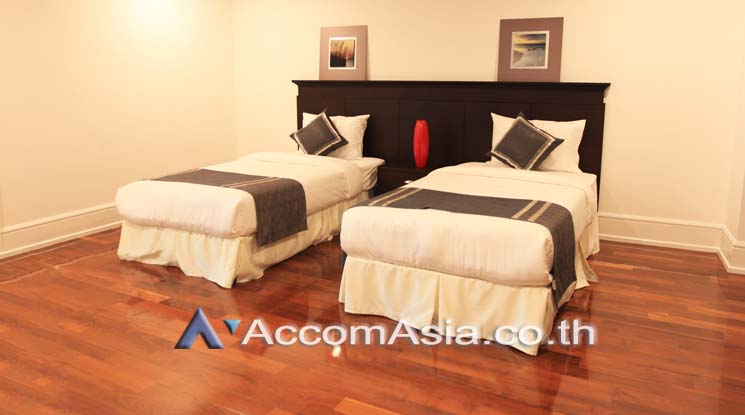 8  3 br Apartment For Rent in Sukhumvit ,Bangkok BTS Nana at Charming view of Sukhumvit 10260