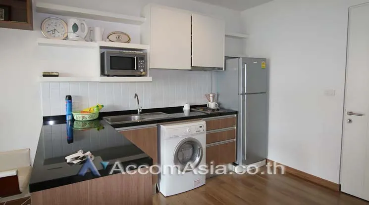 unit 1 Bedroom  Condominium For Rent in Sukhumvit, Bangkok  near BTS Phrom Phong (AA11091)