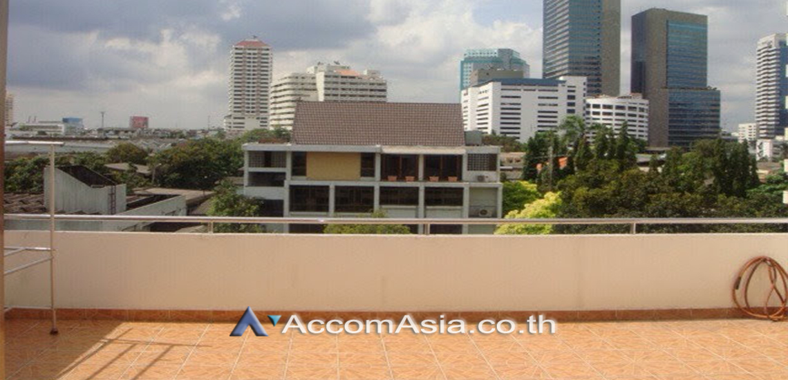 12  4 br Townhouse For Rent in Sukhumvit ,Bangkok BTS Phrom Phong 110192