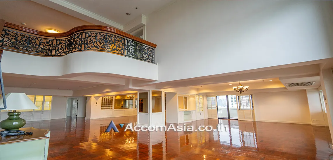 unitDouble High Ceiling, Duplex Condo, Penthouse, Pet friendly |  6 Bedrooms  Apartment For Rent in Sukhumvit, Bangkok  near BTS Phrom Phong (AA11251)