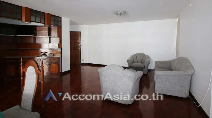 unit 3 Bedrooms  Condominium For Rent in Sukhumvit, Bangkok  near BTS Phrom Phong (AA11297)