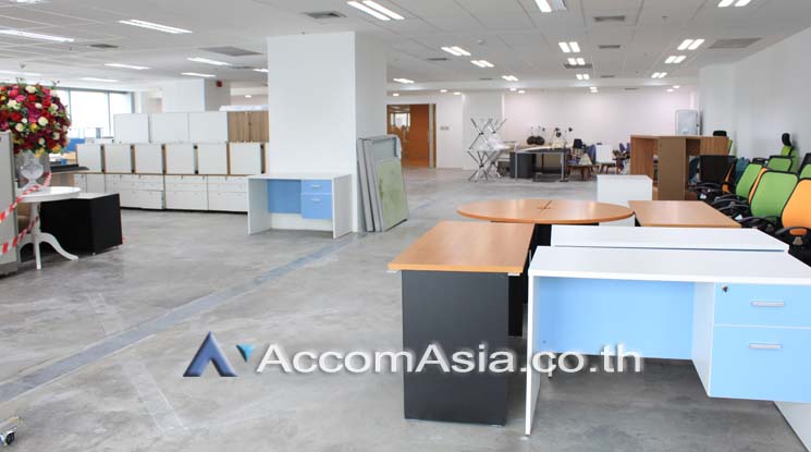 7  Office Space For Rent in Ratchadaphisek ,Bangkok MRT Thailand Cultural Center at CW Tower B AA11315