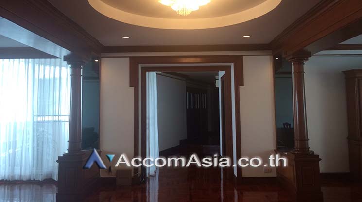 6  4 br Apartment For Rent in Sukhumvit ,Bangkok MRT Sukhumvit - BTS Asok at Newly renovated modern style living place AA11327