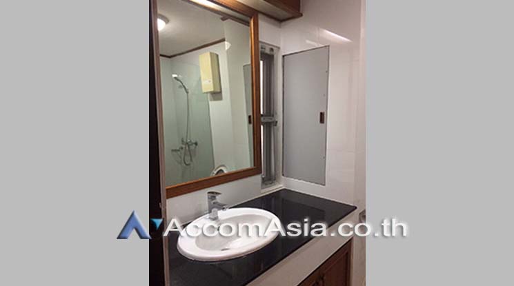 9  4 br Apartment For Rent in Sukhumvit ,Bangkok MRT Sukhumvit - BTS Asok at Newly renovated modern style living place AA11327