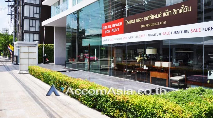 unit Apartment For Rent in Sukhumvit, Bangkok  near BTS Ekkamai (AA11403)