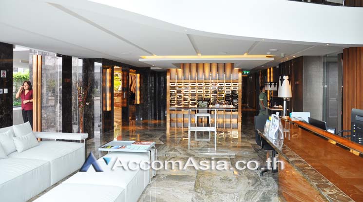 4  Apartment For Rent in Sukhumvit ,Bangkok BTS Ekkamai at Quality Time with Family AA11403