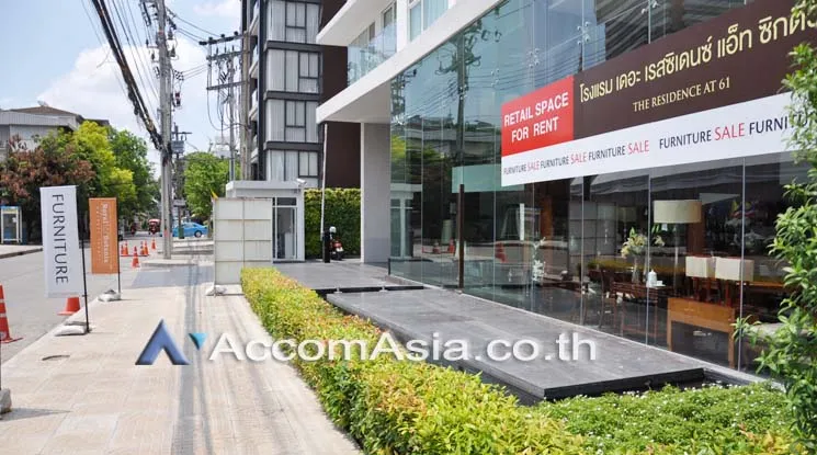unit Apartment For Rent in Sukhumvit, Bangkok  near BTS Ekkamai (AA11404)