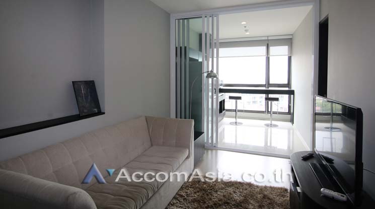  2  1 br Condominium For Rent in Sukhumvit ,Bangkok BTS Phra khanong at Rhythm Sukhumvit 44/1   AA11501