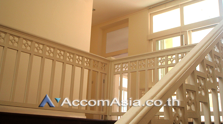 7  5 br House for rent and sale in Sukhumvit ,Bangkok BTS Thong Lo 60053