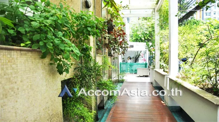 unitSplit-type Air, Pet friendly |  Apartment For Rent in Sathorn, Bangkok  near BTS Saint Louis (AA11606)