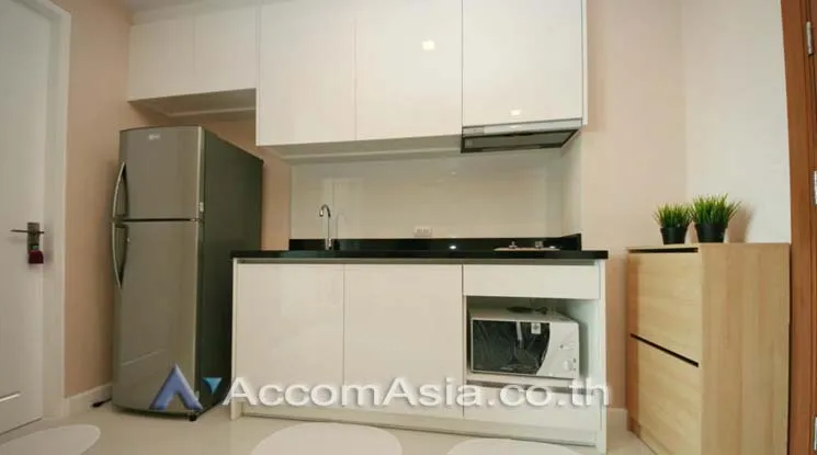 unit 1 Bedroom  Condominium For Sale in Sukhumvit, Bangkok  near BTS Phra khanong (AA11656)