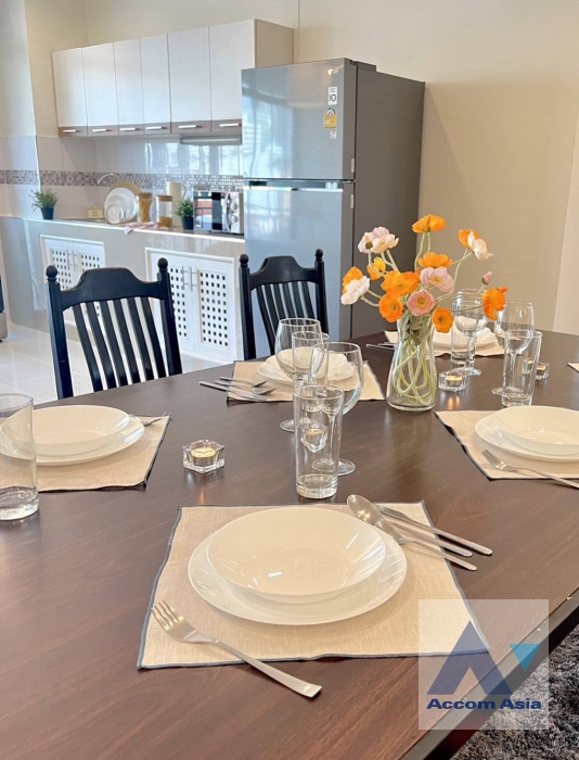 9  3 br Apartment For Rent in Sukhumvit ,Bangkok MRT Phetchaburi - BTS Phrom Phong at Classic Residence AA11662