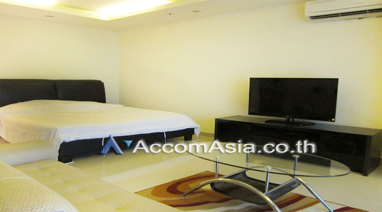  1  Studio Condominium For Sale in Sukhumvit ,Chon Buri  at CITY GARDEN TOWER AA11674