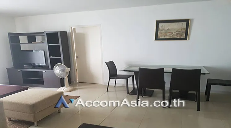 unit 2 Bedrooms  Condominium For Sale in Sathorn, Bangkok  near MRT Khlong Toei (AA11713)