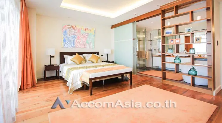 unit 2 Bedrooms  Condominium For Rent & Sale in Phaholyothin, Bangkok  near BTS Ari (AA11719)