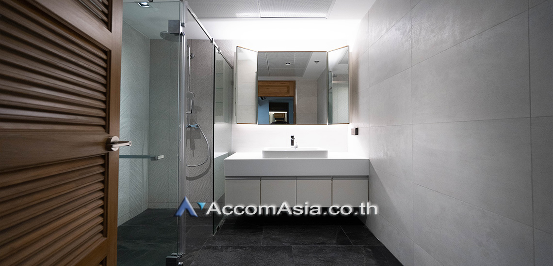 12  3 br Condominium For Rent in Sukhumvit ,Bangkok BTS Phrom Phong at 33 Tower AA11730