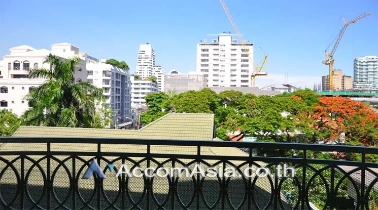 4  3 br Apartment for rent and sale in Sukhumvit ,Bangkok BTS Thong Lo at Homey Thonglor Apartment AA11767