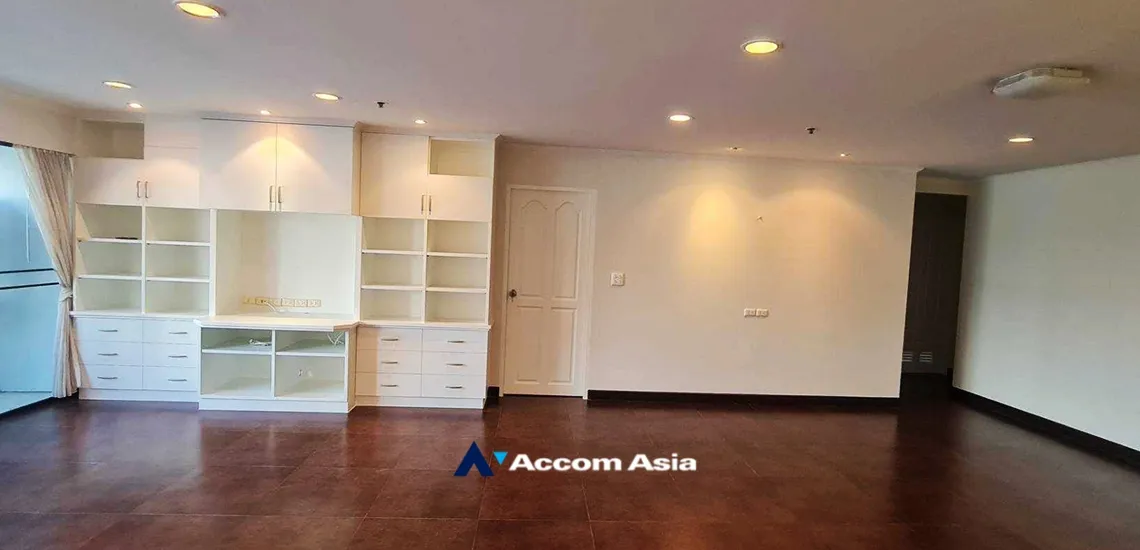 9  3 br Condominium For Rent in Sukhumvit ,Bangkok MRT Phetchaburi at Kiarti Thanee City Mansion AA11801
