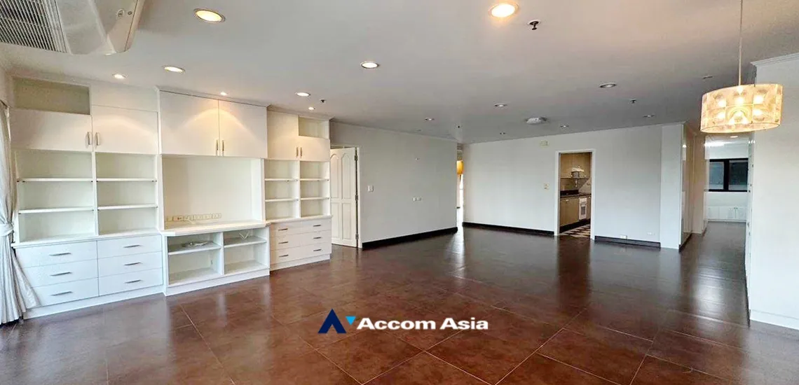  1  3 br Condominium For Rent in Sukhumvit ,Bangkok MRT Phetchaburi at Kiarti Thanee City Mansion AA11801