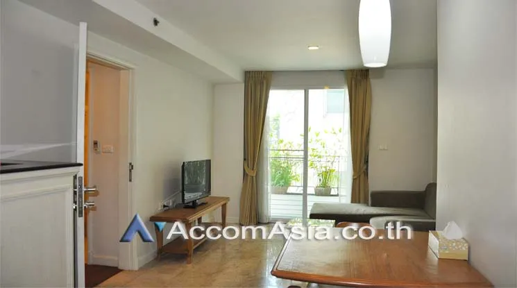 Pet friendly |  Exclusive Apartment Apartment  1 Bedroom for Rent BTS Saint Louis in Sathorn Bangkok