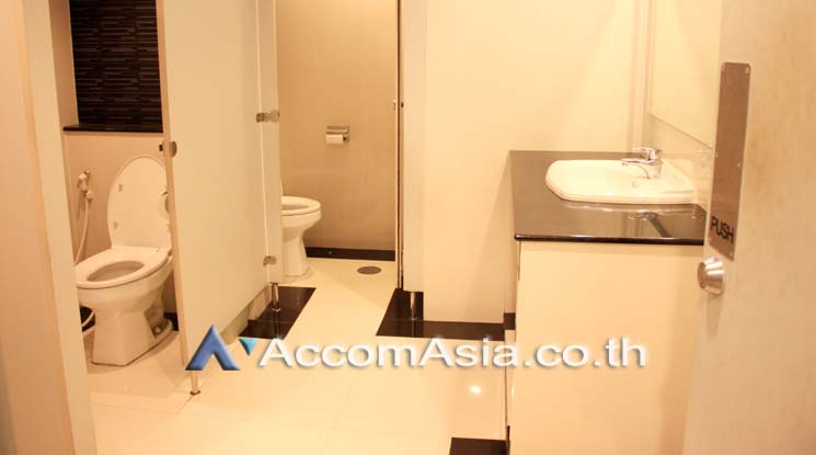 7  Office Space For Rent in Sukhumvit ,Bangkok BTS Nana at Dhammalert Building AA11851