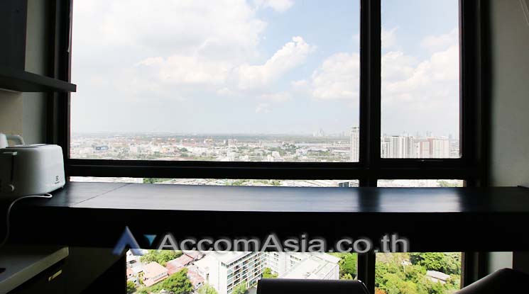 8  1 br Condominium For Rent in Sukhumvit ,Bangkok BTS Phra khanong at Rhythm Sukhumvit 44/1   AA11856