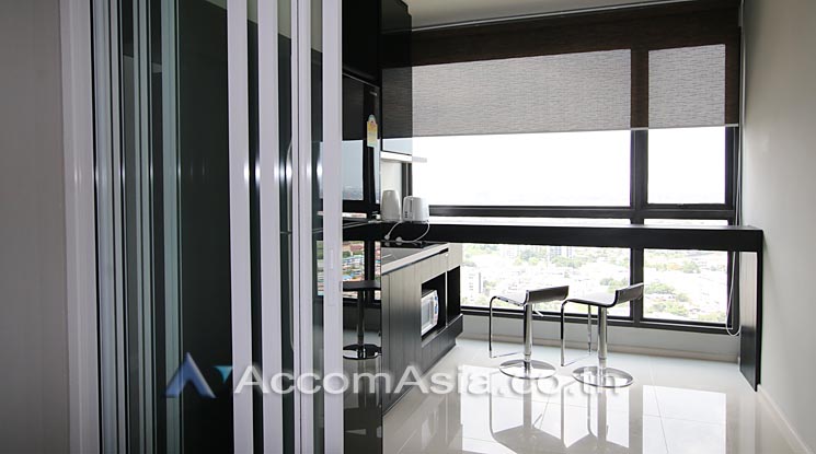 4  1 br Condominium For Rent in Sukhumvit ,Bangkok BTS Phra khanong at Rhythm Sukhumvit 44/1   AA11858