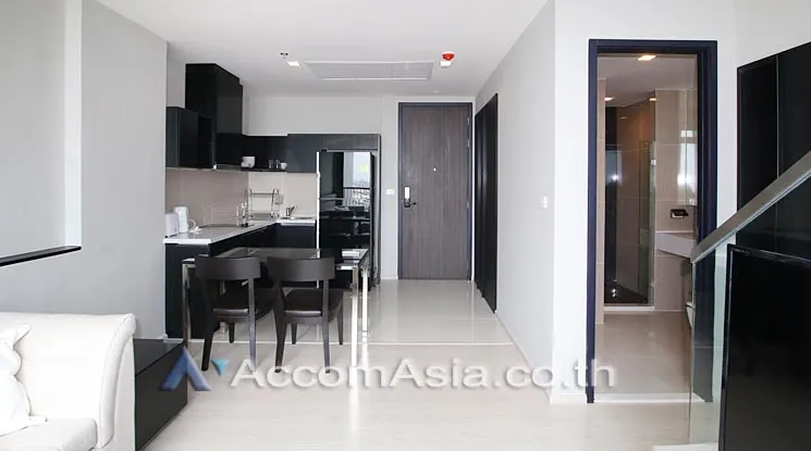 unit 1 Bedroom  Condominium For Rent in Sukhumvit, Bangkok  near BTS Phra khanong (AA11959)