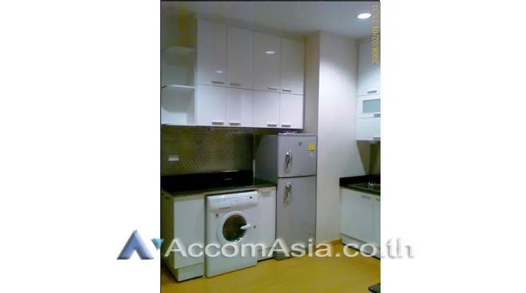 unit 2 Bedrooms  Condominium For Rent in Ploenchit, Bangkok  near BTS Ratchathewi (AA12061)